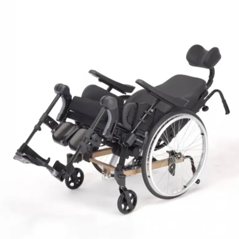 Fauteuil Roulant Confort Rea Clematis Pro