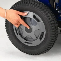 Fauteuil roulant électrique Esprit Action Invacare